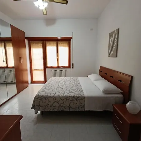 公寓 Alloggiare Da Sandra *